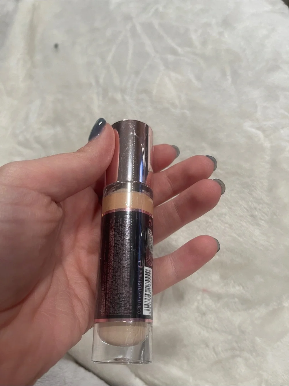 Revolution Conceal & Define Liquid Concealer - Light Beige